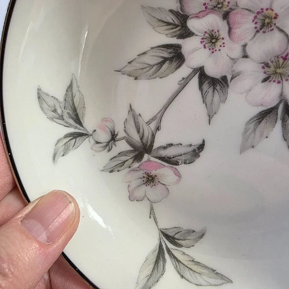 FOUR Manor House Spring Glory Fruit Bowls Pink & White Floral Gray Leaves